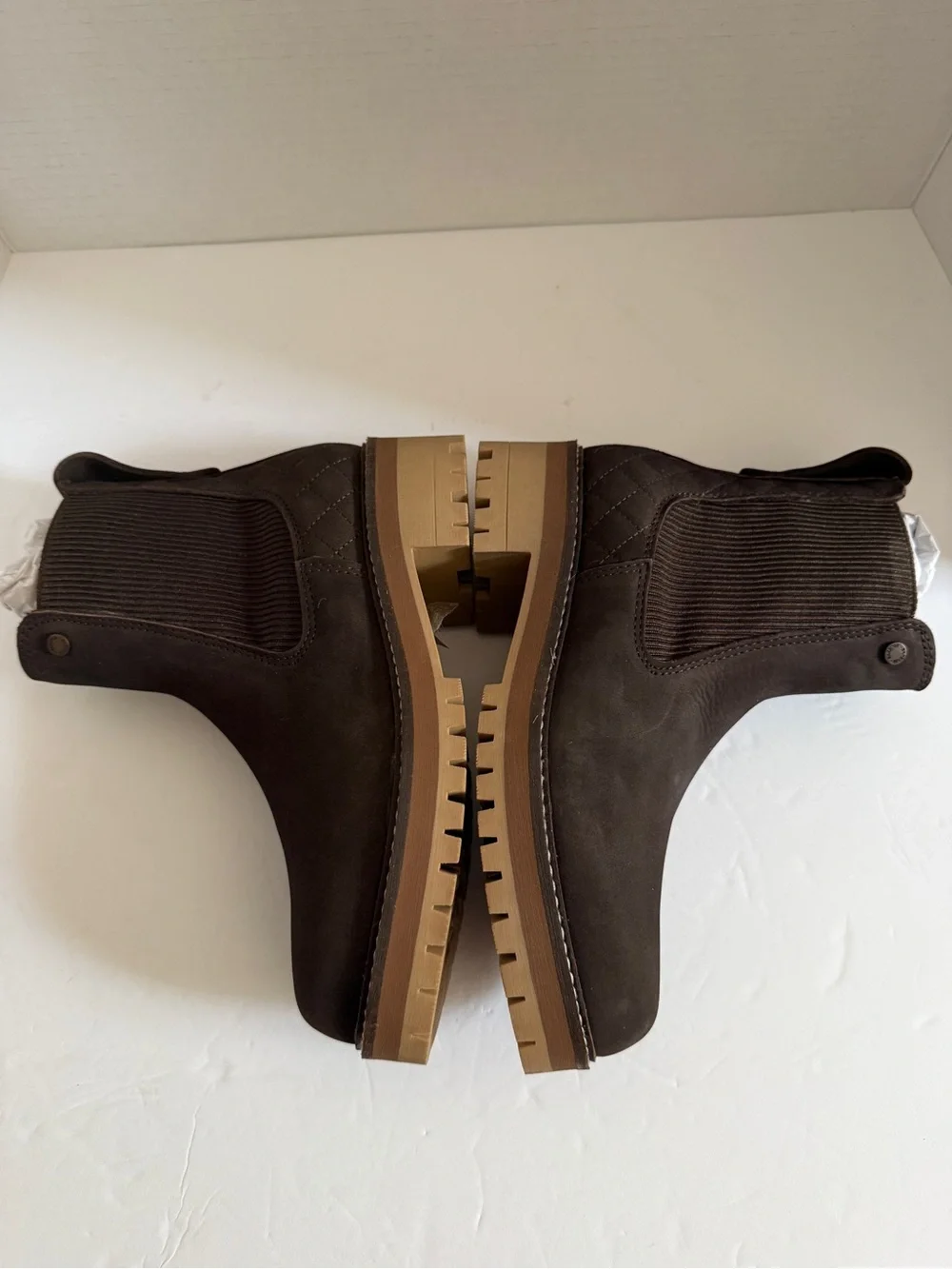 Barbour Men's Dark Brown Chukka Ankle Boots Shoes Tan Lug Sole Women size EU 36